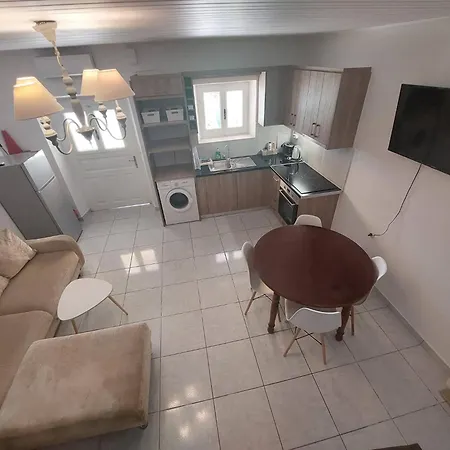 Alegria House 150m From The * جوفيا